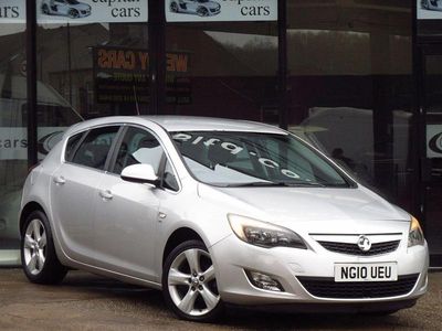Used Vauxhall Astra SRi 140 HP (102 kW) 2010 Silver Hatchback