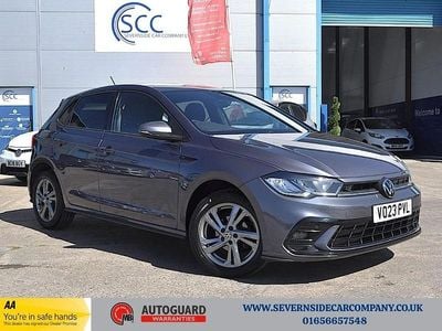 Usado VW Polo R-line 95 HP (69 kW) 2023 Cinzento Citadino