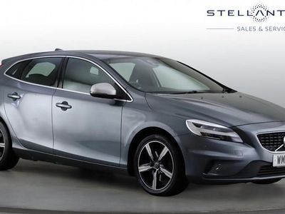 Begagnad Volvo V40 R-Design 122 HK (89 kW) 2018 Grå Halvkombi