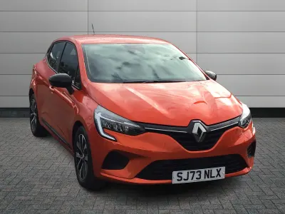 Usado Renault Clio V Evolution 90 CV (66 kW) 2023 Naranja Utilitario