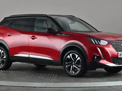 Used Peugeot 2008 GT 131 HP (96 kW) 2022 Red SUV