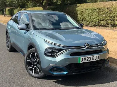 Used Citroën e-C4 Shine 100 kW (136 HP) 2023 Blue Hatchback