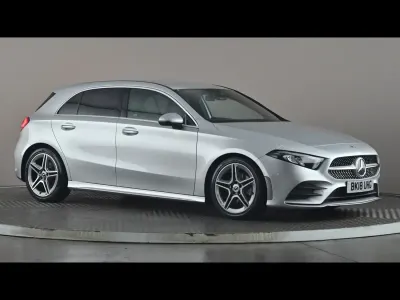 Begagnad Mercedes A200 AMG Line Premium 2018 Silver Halvkombi