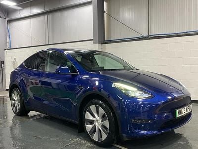 Blue Used 2023 Tesla Model Y Long Range AWD SUV | £26,798 (Fair price)