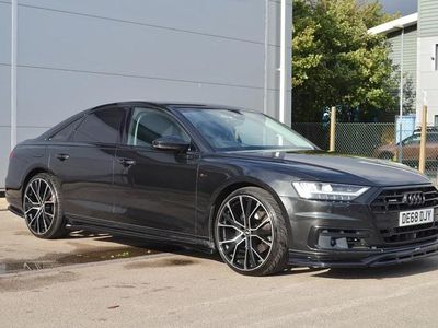 Used Audi A8 Advanced 286 HP (210 kW) 2018 Grey Sedan