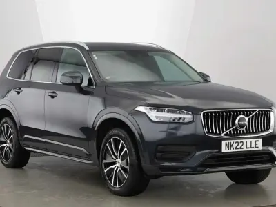 Used Volvo XC90 Momentum 235 HP (172 kW) 2022 Grey SUV
