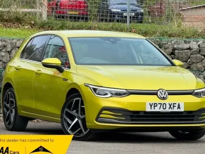 Used VW Golf VIII Style 150 HP (110 kW) 2020 Hatchback