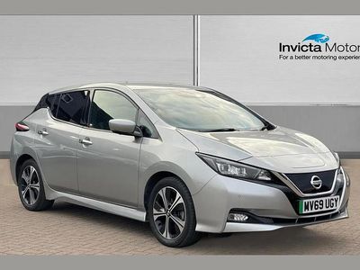 Usado Nissan Leaf Tekna 108 kW (147 HP) 2019 Prateado Citadino