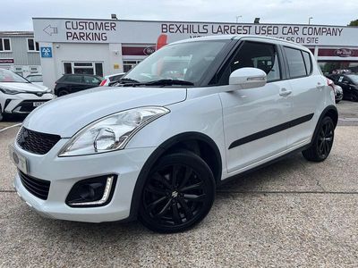 Used Suzuki Swift SZ4 94 HP (69 kW) 2014 White Hatchback
