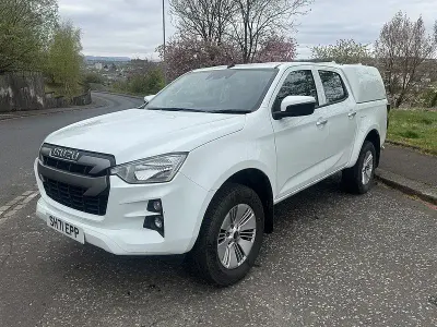 Usado Isuzu D-Max 163 HP (119 kW) 2022 Branco Pickup