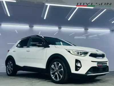 Usado Kia Stonic 120 CV (88 kW) 2020 Blanco SUV
