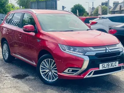 Used Mitsubishi Outlander P-HEV 2019