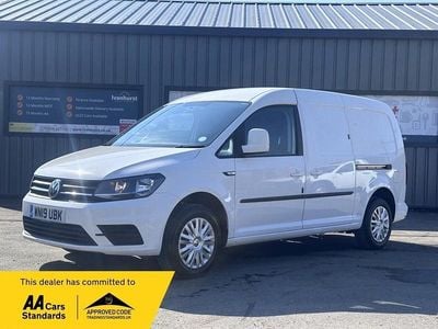 Used VW Caddy Maxi Trendline 102 HP (75 kW) 2019 White MPV