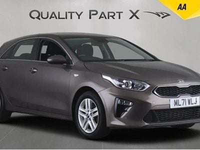 Used Kia Ceed 134 HP (98 kW) 2021 Brown Hatchback