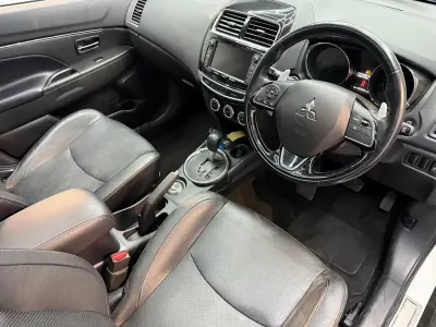 Used Mitsubishi ASX 2015 White SUV