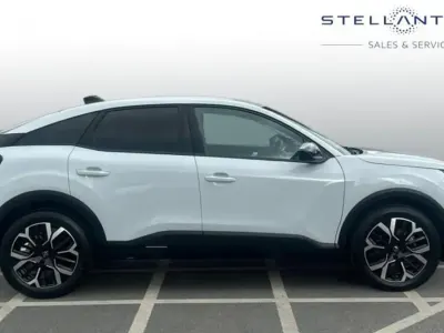 New Citroën C4 PureTech 127 HP (93 kW) 2026 White SUV