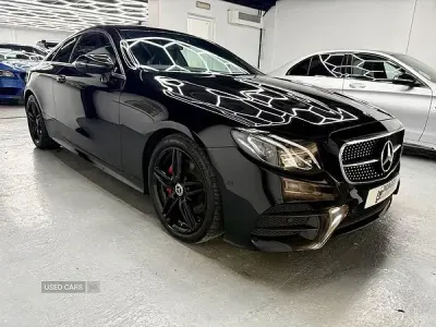 Usado Mercedes E220 AMG line 2018 Preto Coupé