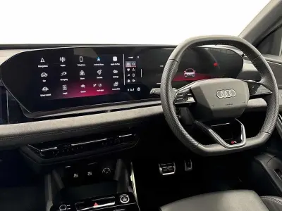 Used Audi Q6 e-tron Advanced 284 kW (387 HP) 2025 Blue SUV