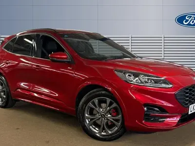 Used Ford Kuga ST-Line 150 HP (110 kW) 2023 Red SUV