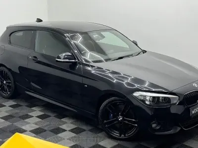Used BMW 120 Efficient Dynamics 190 HP (139 kW) 2018 Black Hatchback