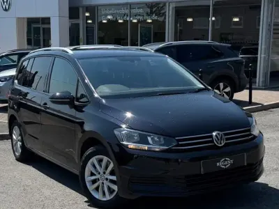 Used VW Touran SE 2016 Black MPV
