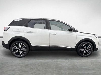White Used 2021 Peugeot 3008 Premium SUV | £18,400 (Fair price)