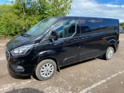 Used Ford Transit Custom Limited 170 HP (125 kW) 2022 Black Van