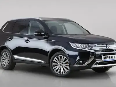 Used Mitsubishi Outlander 150 HP (110 kW) 2020 Black SUV