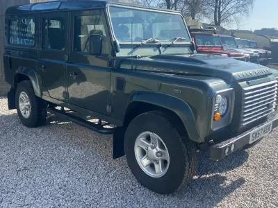 Usado Land Rover Defender 2008 Verde Carrinha