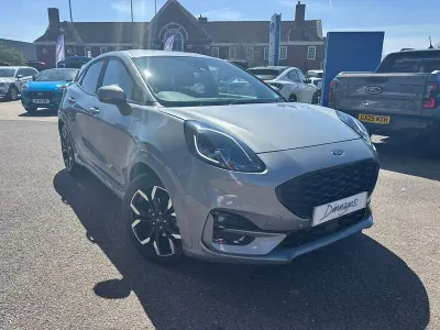 Gebraucht Ford Puma ST-Line X 125 PS (91 kW) 2024 Silber SUV