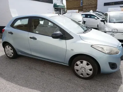Used Mazda 2 2011 Blue Hatchback