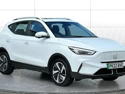 Used MG ZS Trophy 130 kW (177 HP) 2022 White SUV