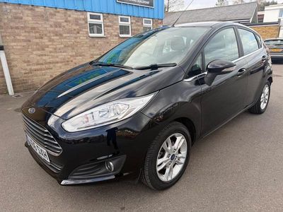 Usado Ford Fiesta Zetec 2016 Preto Citadino