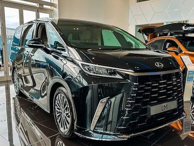New 2025 Lexus LM350h MPV | £94,790