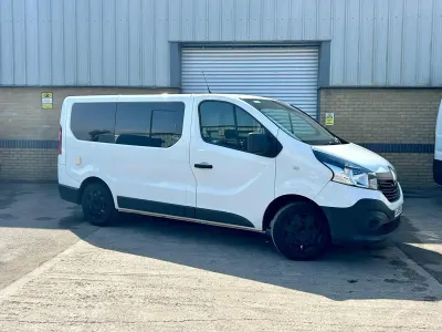 Used Renault Trafic Business 2019 White MPV