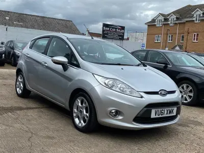 Used Ford Fiesta Zetec 94 HP (69 kW) 2011
