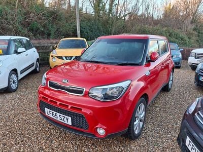 Red Used 2015 Kia Soul SUV | £6,995 (Fair price)