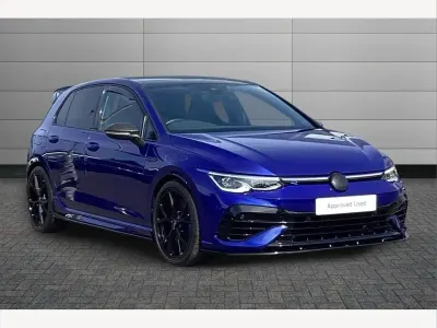Used VW Golf VIII R 333 HP (244 kW) 2024 Lapiz blue Hatchback