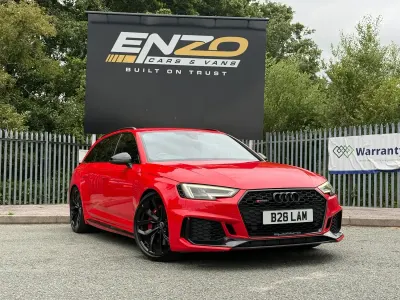 Used Audi RS4 Performance 450 HP (330 kW) 2018 Red Estate