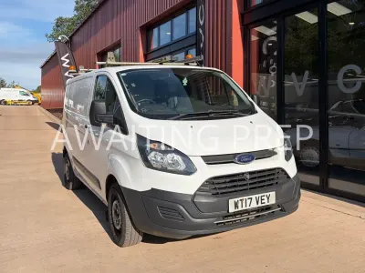 Begagnad Ford Transit Custom 130 HK (95 kW) 2017 Vit Van