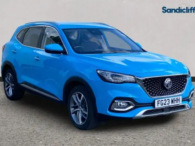 Używany MG HS Excite 162 KM (119 kW) 2022 Niebieski SUV