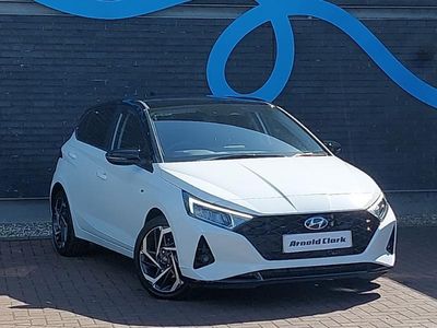 Używany Hyundai i20 Ultimate 100 KM (73 kW) 2023 Biały Hatchback