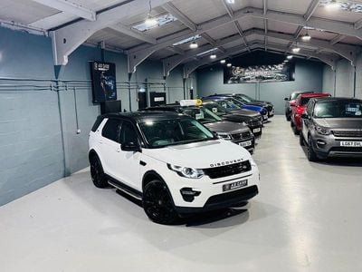 White Used 2015 Land Rover Discovery Sport HSE SUV | £9,495 (A bit pricey)