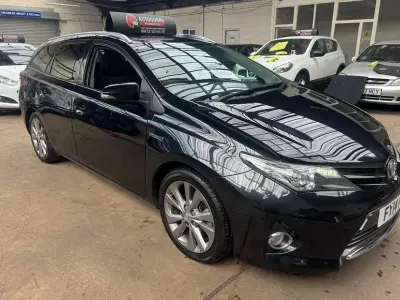 Used Toyota Auris Touring Sports 136 HP (100 kW) 2014 Estate