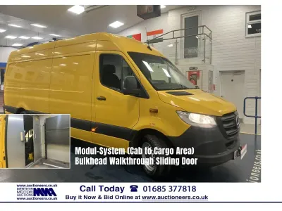 Used Mercedes Sprinter Progressive 143 HP (105 kW) 2020 Yellow Van