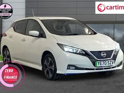 Begagnad Nissan Leaf N-TEC 160 kW (218 HK) 2020 Vit Halvkombi
