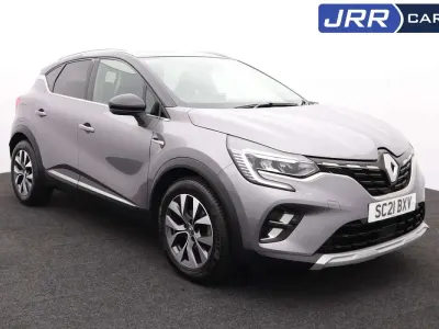 Used Renault Captur Version S 2021 Grey and black SUV