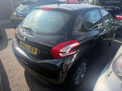 Used Peugeot 208 Active 82 HP (60 kW) 2012 Black Hatchback