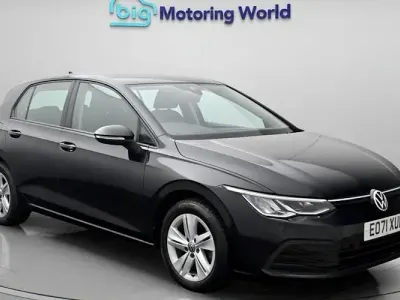 Used VW Golf VIII Life 116 HP (85 kW) 2024 Hatchback
