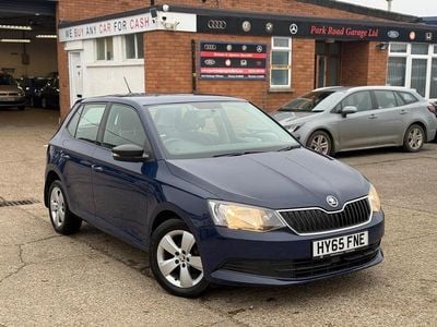 Used Skoda Fabia SE 60 HP (44 kW) 2015 Blue Hatchback